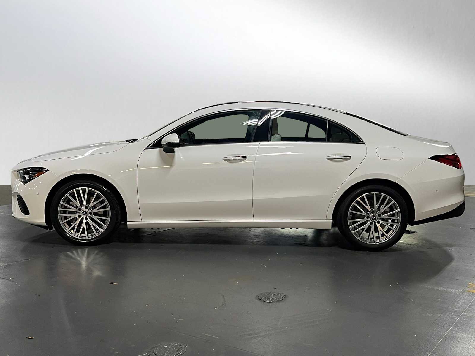 New 2025 Mercedes-Benz CLA 250 4MATIC image 6