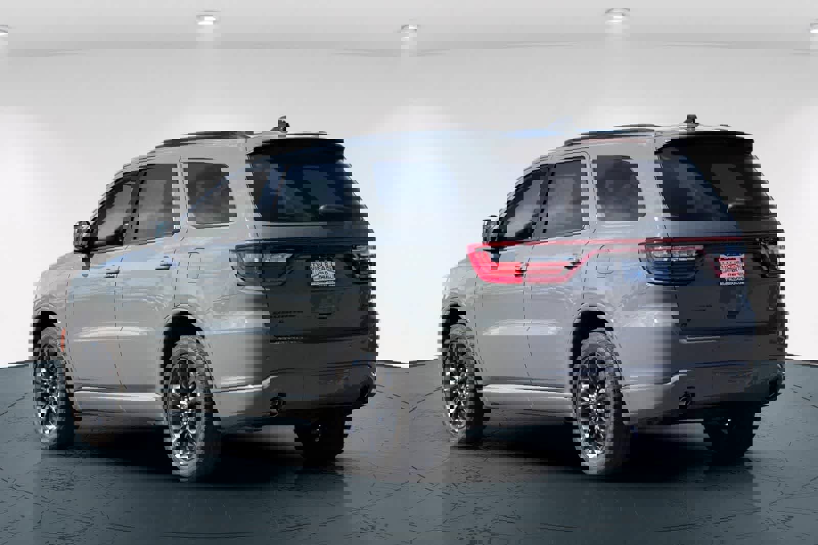 Used 2024 Dodge Durango GT w/ Blacktop Package image 8