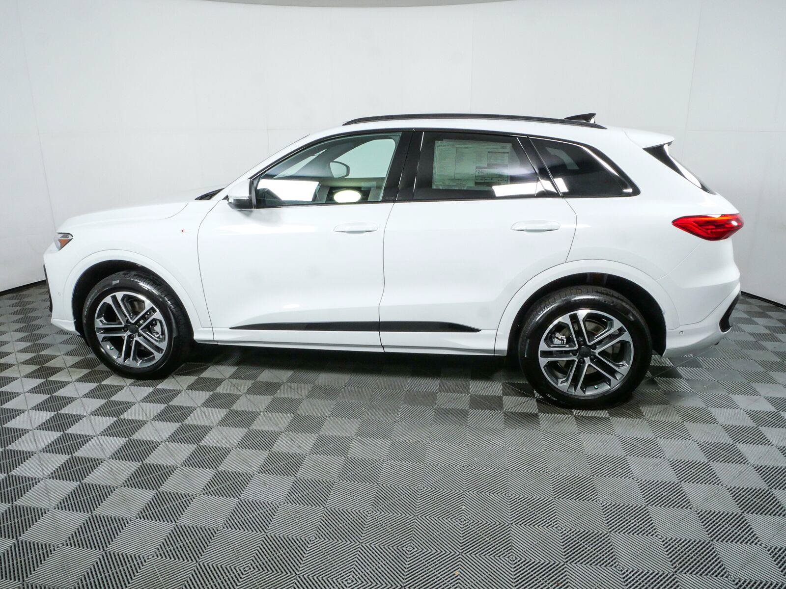 New 2026 Audi Q5 2.0T AWD/4WD image 31