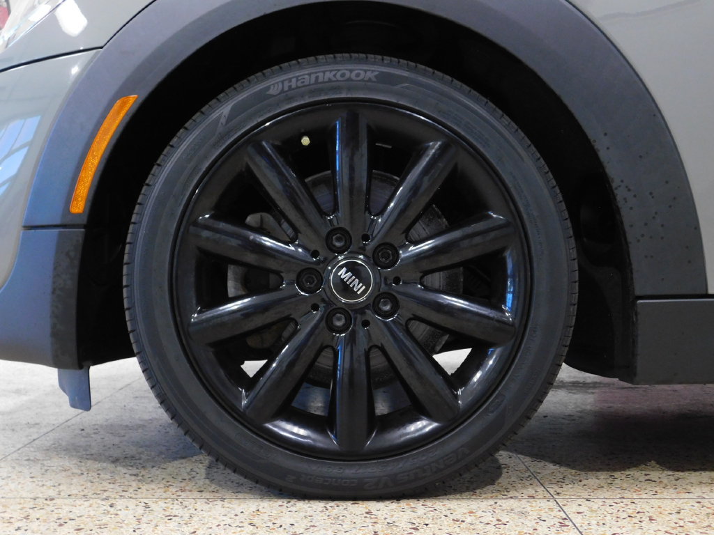 Used 2017 MINI Cooper S FWD image 31