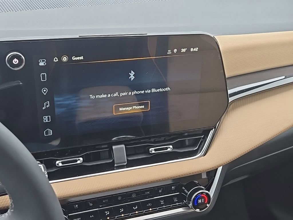 New 2026 Chevrolet Equinox ACTIV w/ Convenience Package III image 21