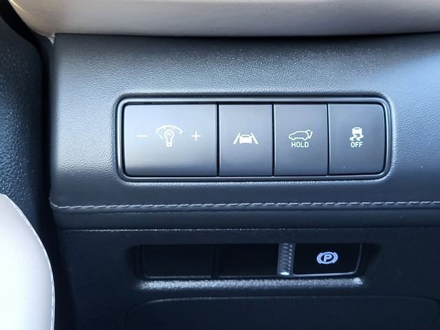 Used 2023 Hyundai Santa Fe SEL Premium image 26