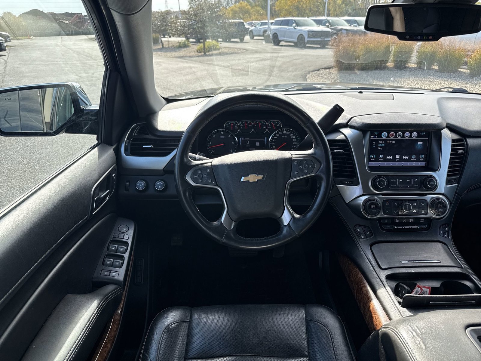 Used 2019 Chevrolet Suburban Premier AWD/4WD image 16