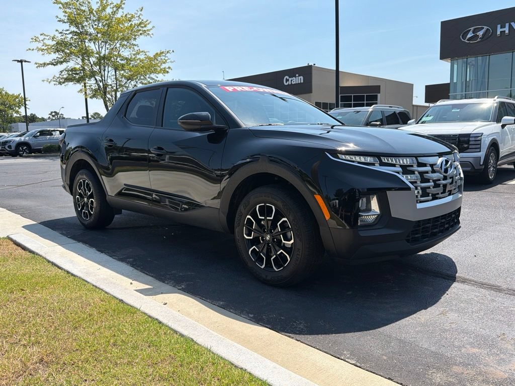 Certified 2022 Hyundai Santa Cruz SEL w/ Cargo Package AWD/4WD image 2