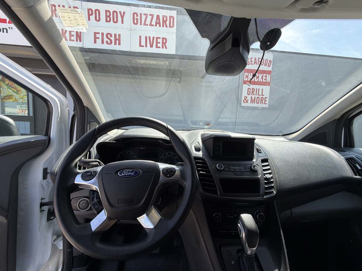 Used 2019 Ford Transit Connect XL FWD image 5