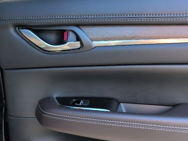 New 2025 MAZDA CX-5 Signature image 26