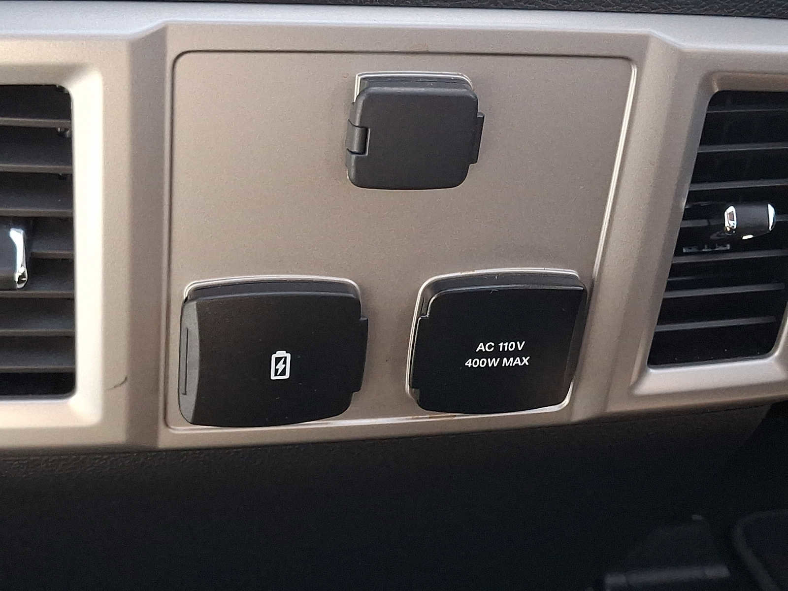 Used 2020 Ford F250 Lariat w/ Lariat Ultimate Package image 13