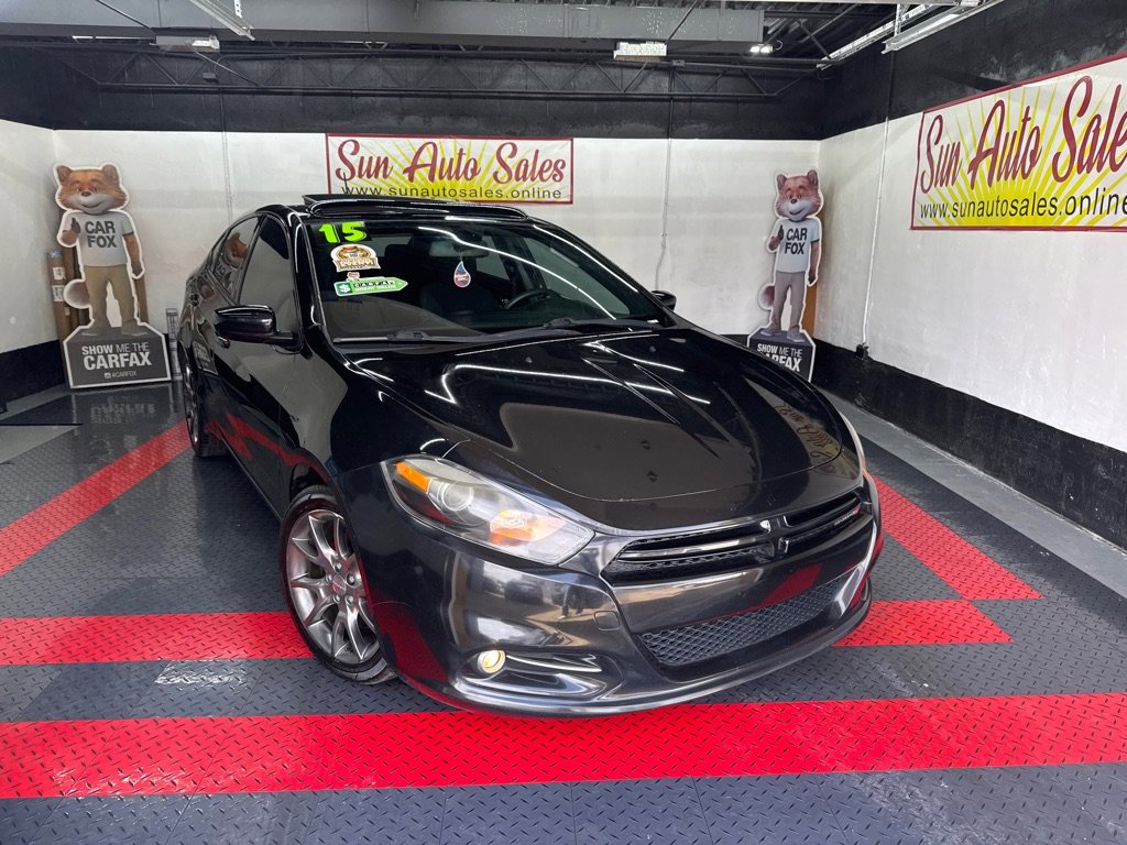 Used 2015 Dodge Dart SXT w/ Sun/Sound Group image 2
