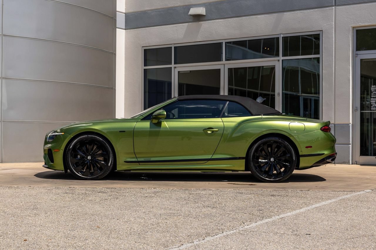 Certified 2025 Bentley Continental GTC AWD/4WD image 20
