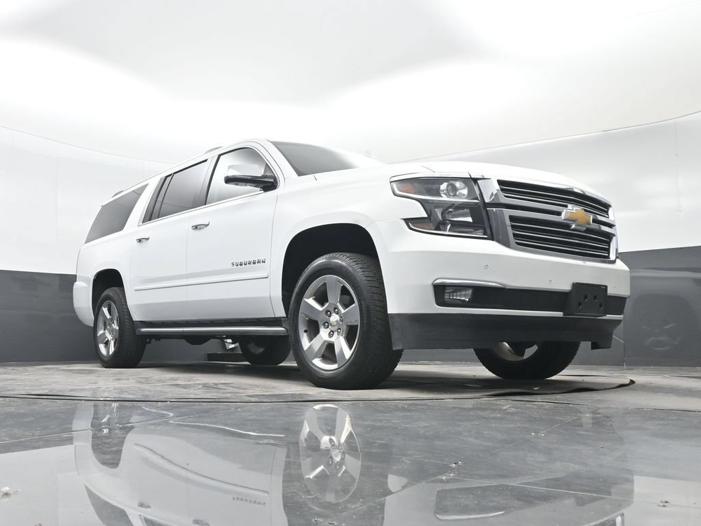Used 2018 Chevrolet Suburban Premier RWD image 33