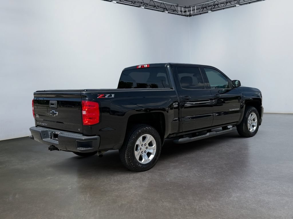 Used 2018 Chevrolet Silverado 1500 LT w/ All Star Edition AWD/4WD image 3
