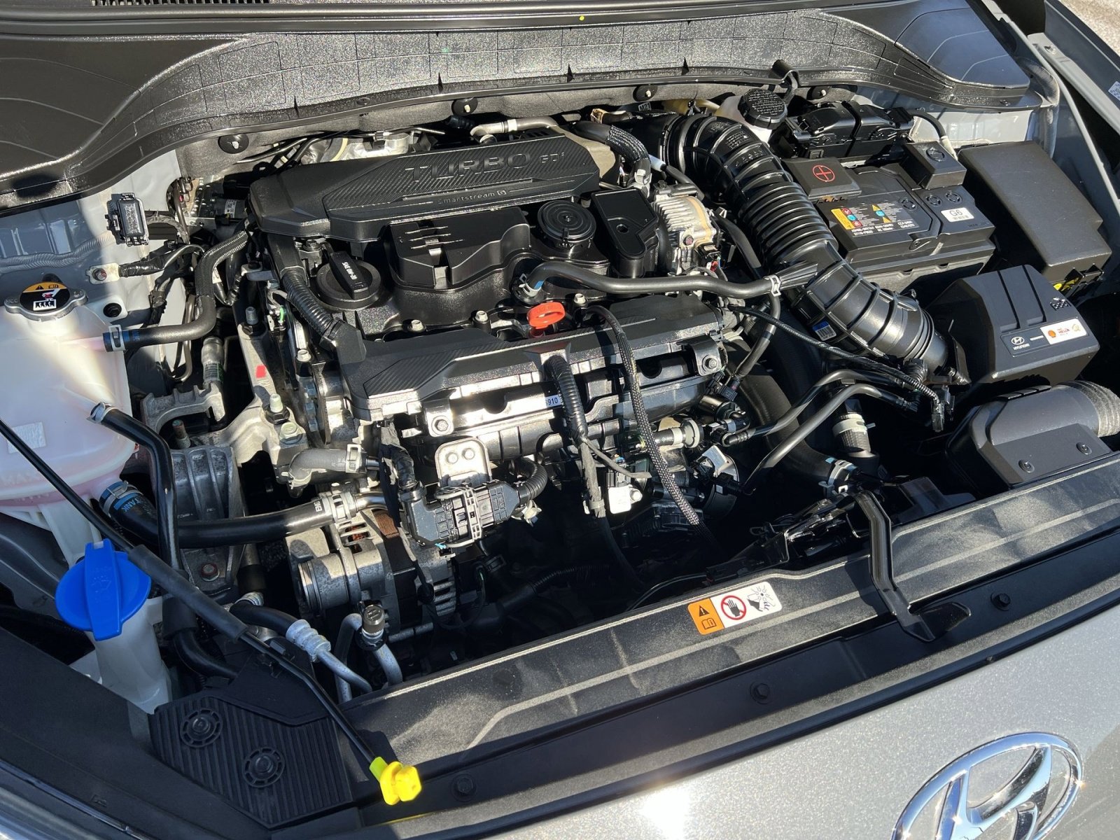 Used 2023 Hyundai Kona Limited AWD/4WD image 36