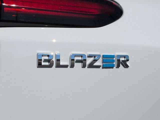 New 2026 Chevrolet Blazer EV LT image 28