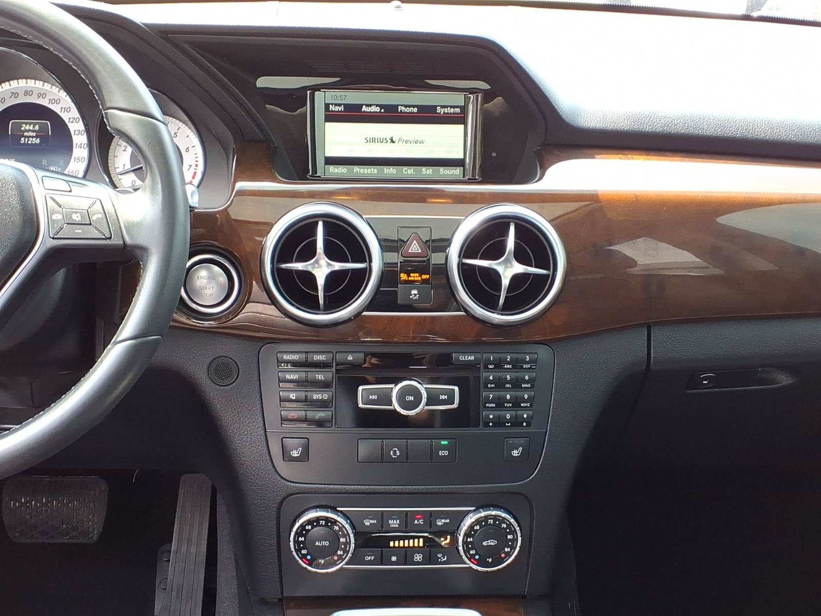 Used 2015 Mercedes-Benz GLK 350 4MATIC image 14