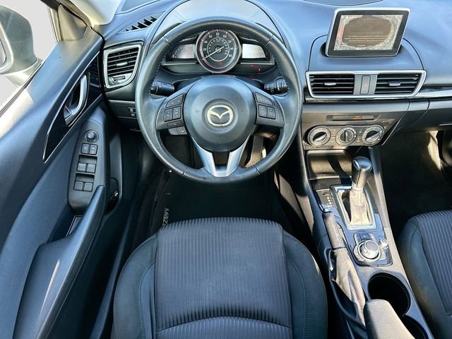 Used 2015 MAZDA MAZDA3 i Touring image 20