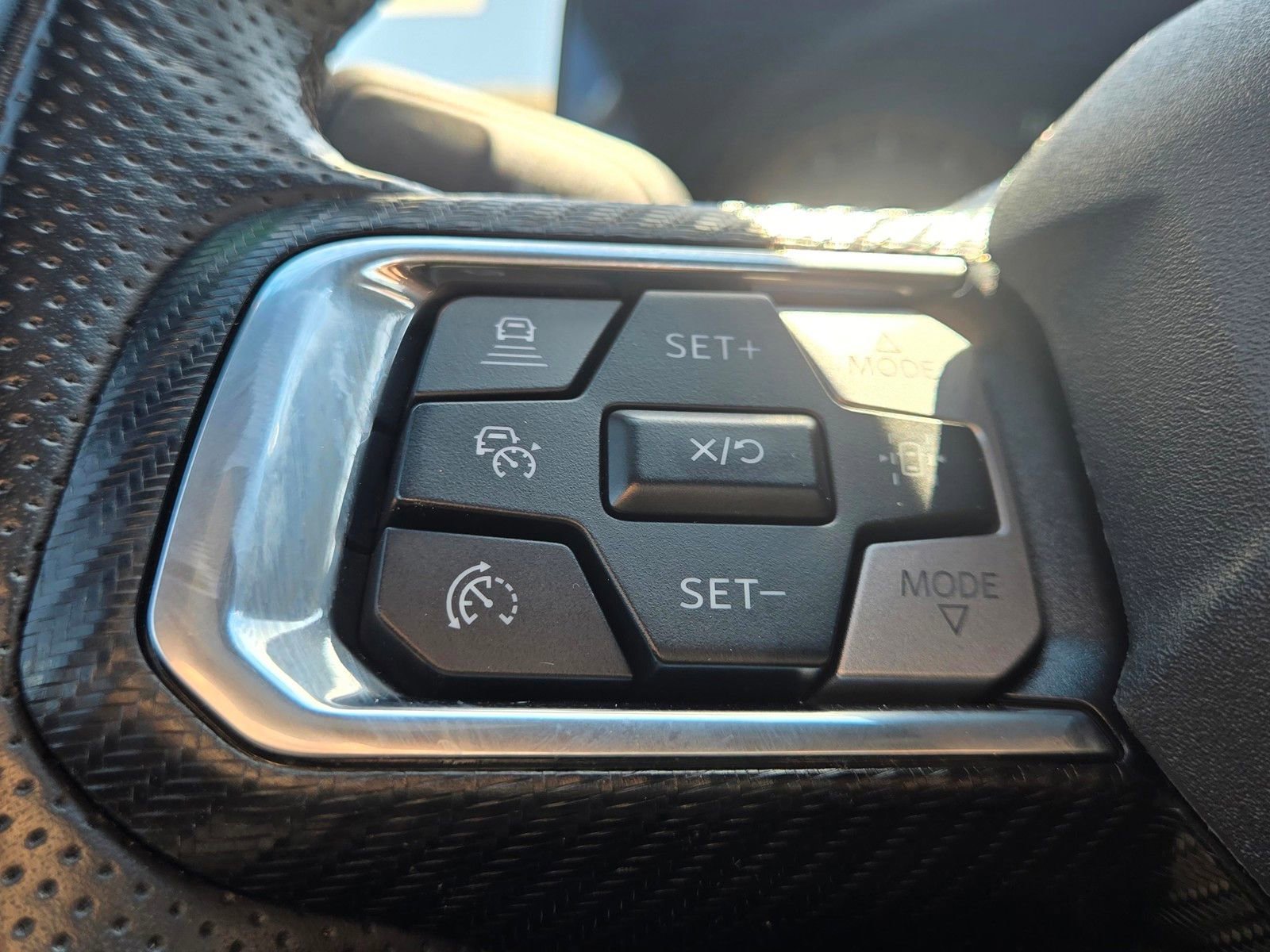 Used 2025 Ford Mustang Premium RWD image 26