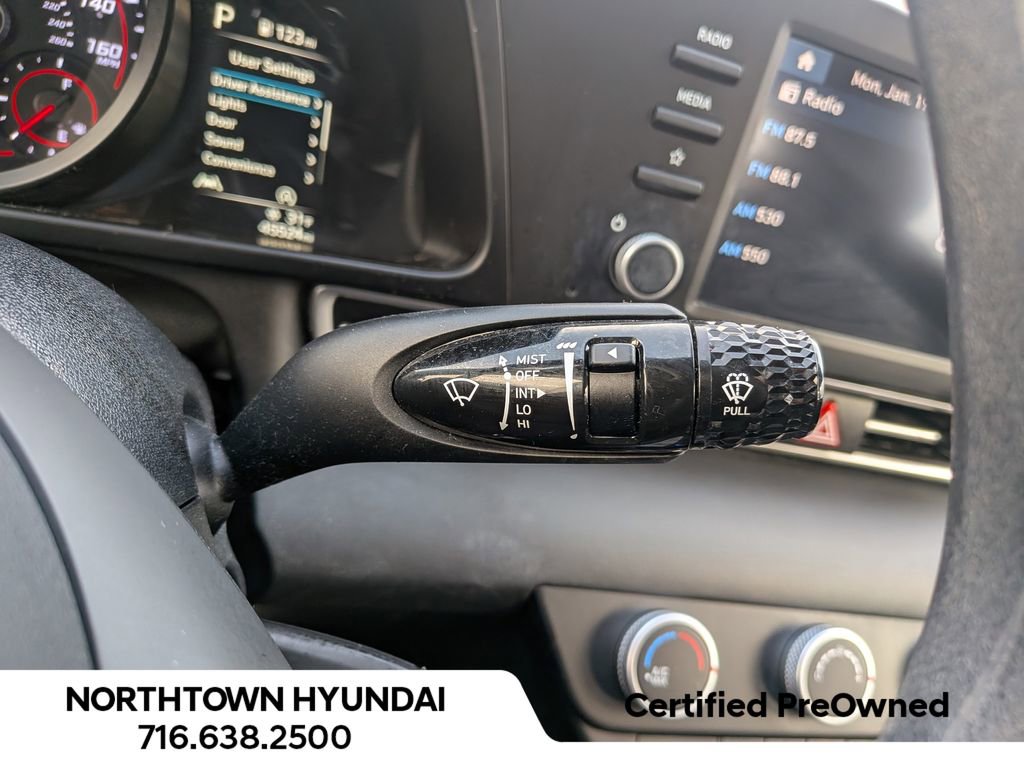 Certified 2023 Hyundai Elantra SE image 23