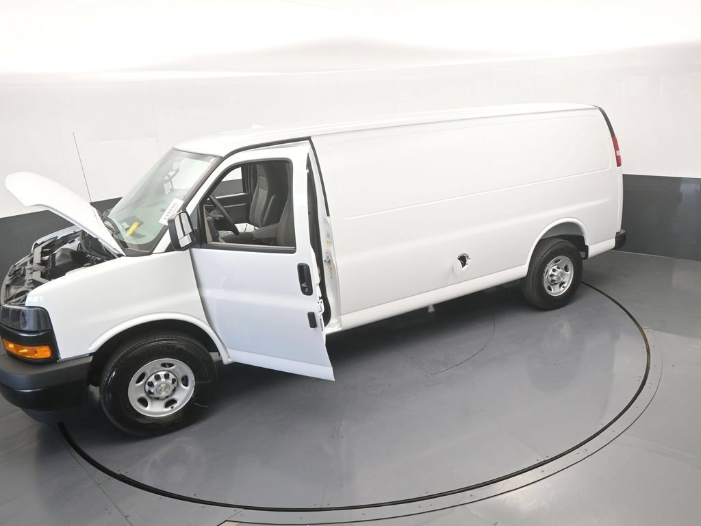 New 2026 Chevrolet Express 2500 Extended w/ Driver Convenience Package RWD image 61