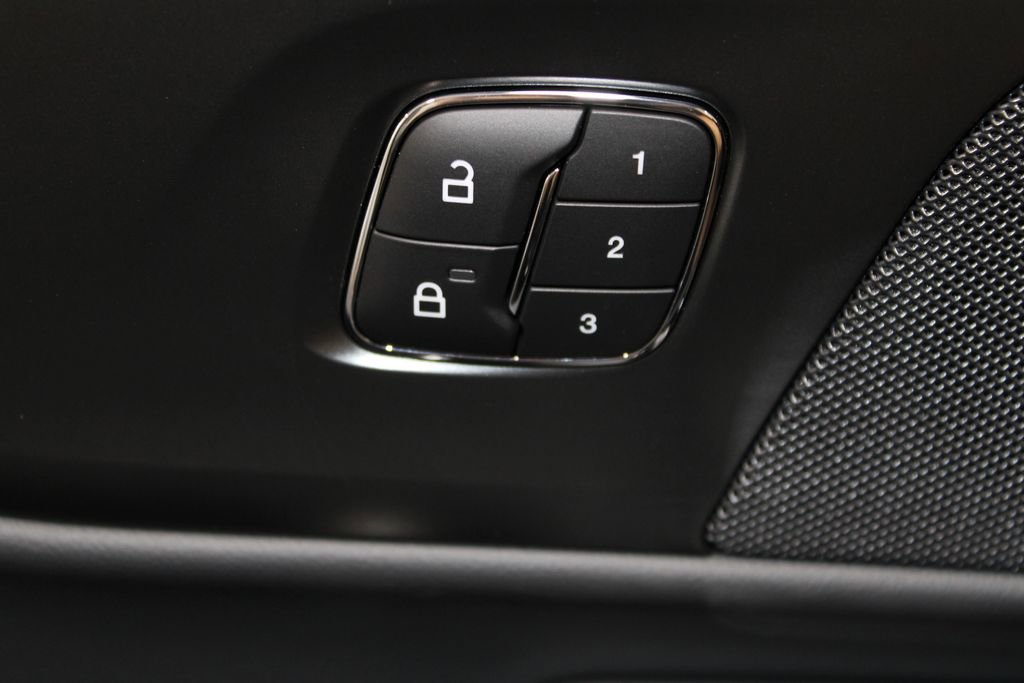 New 2026 Lincoln Nautilus Premier w/ Equipment Group 102A image 41