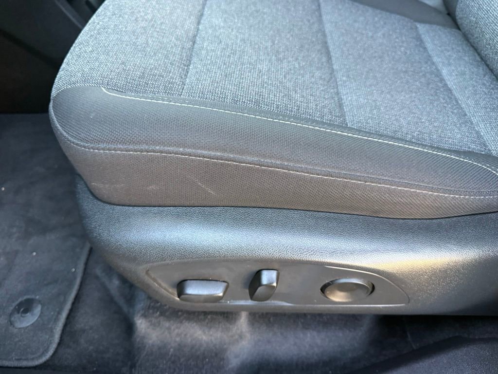 Certified 2025 GMC Acadia Elevation image 16