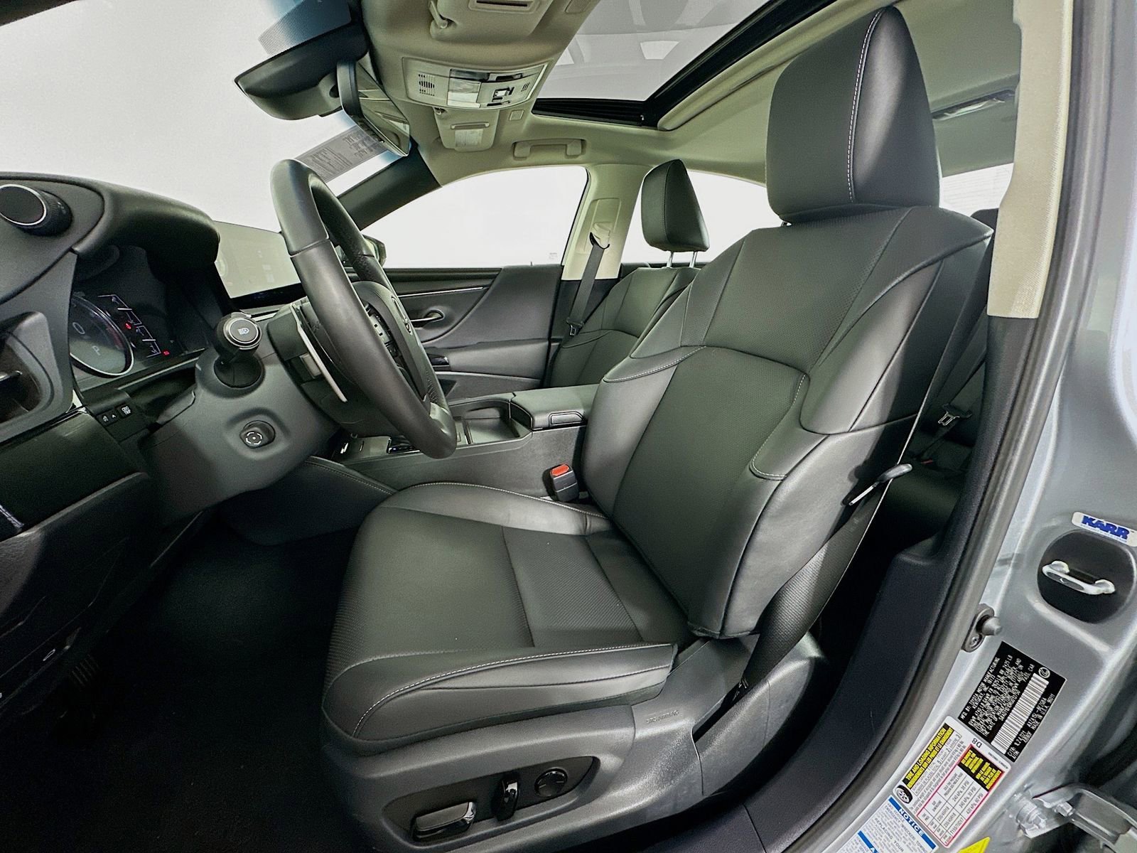 Used 2024 Lexus ES 250 w/ Premium Package image 22