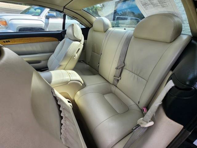 Used 2004 Lexus SC 430 Convertible RWD image 22
