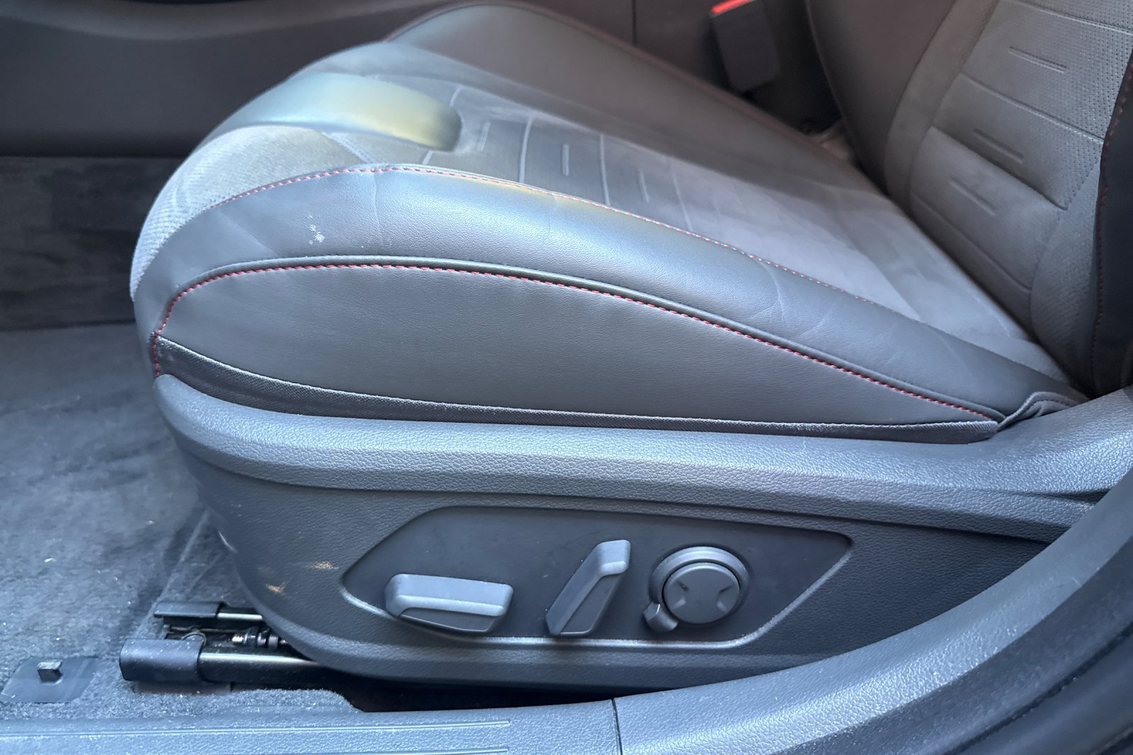 Used 2023 Hyundai Sonata N Line w/ Preferred Accessory Package FWD image 15