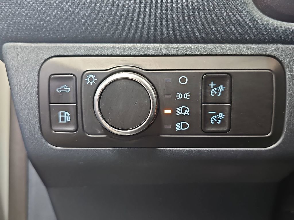 Used 2024 Ford Maverick XL image 24