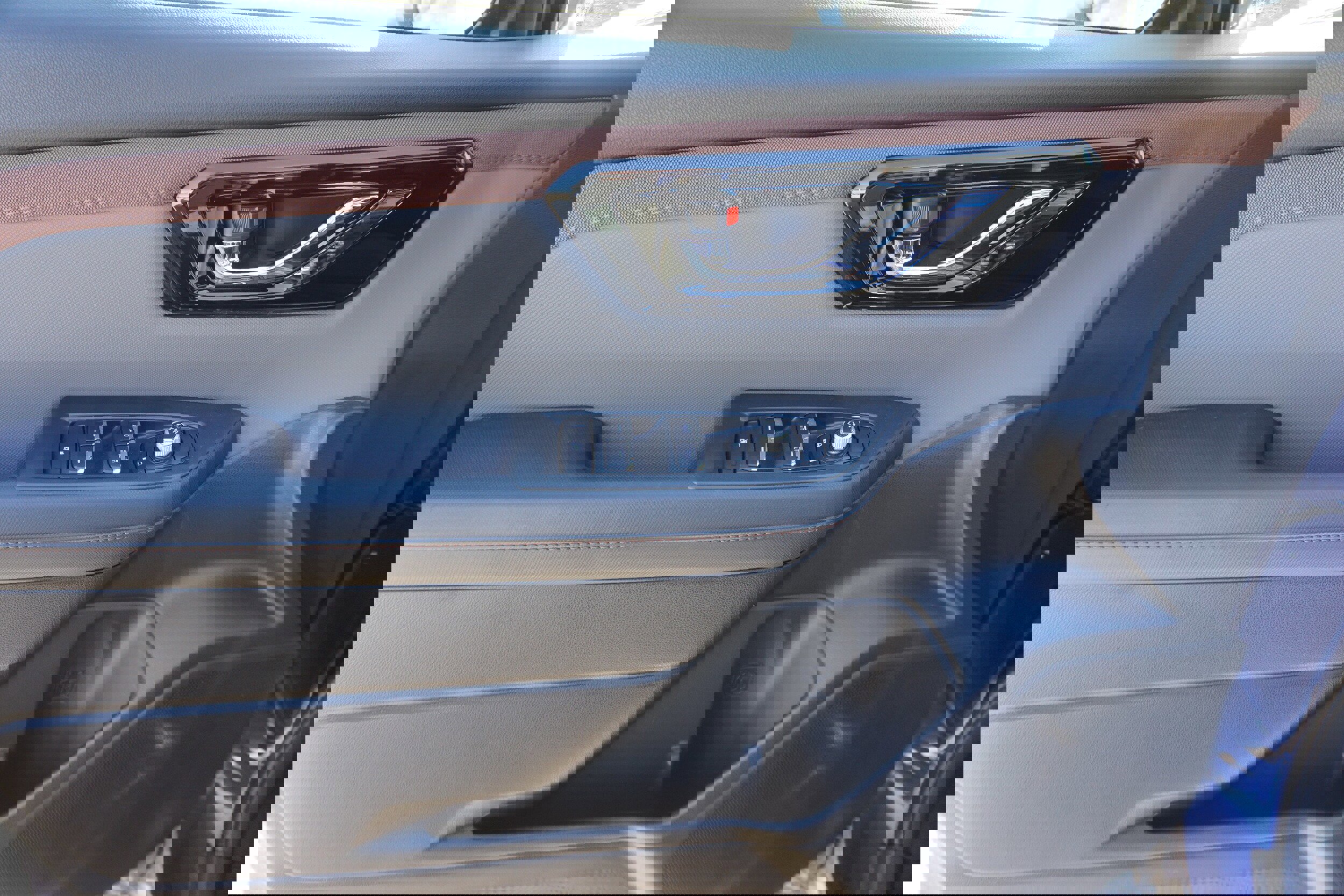 Certified 2025 Subaru Forester Sport image 11