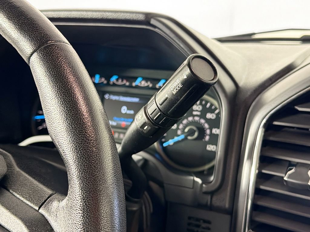 Used 2018 Ford F150 XLT w/ Equipment Group 302A Luxury image 16