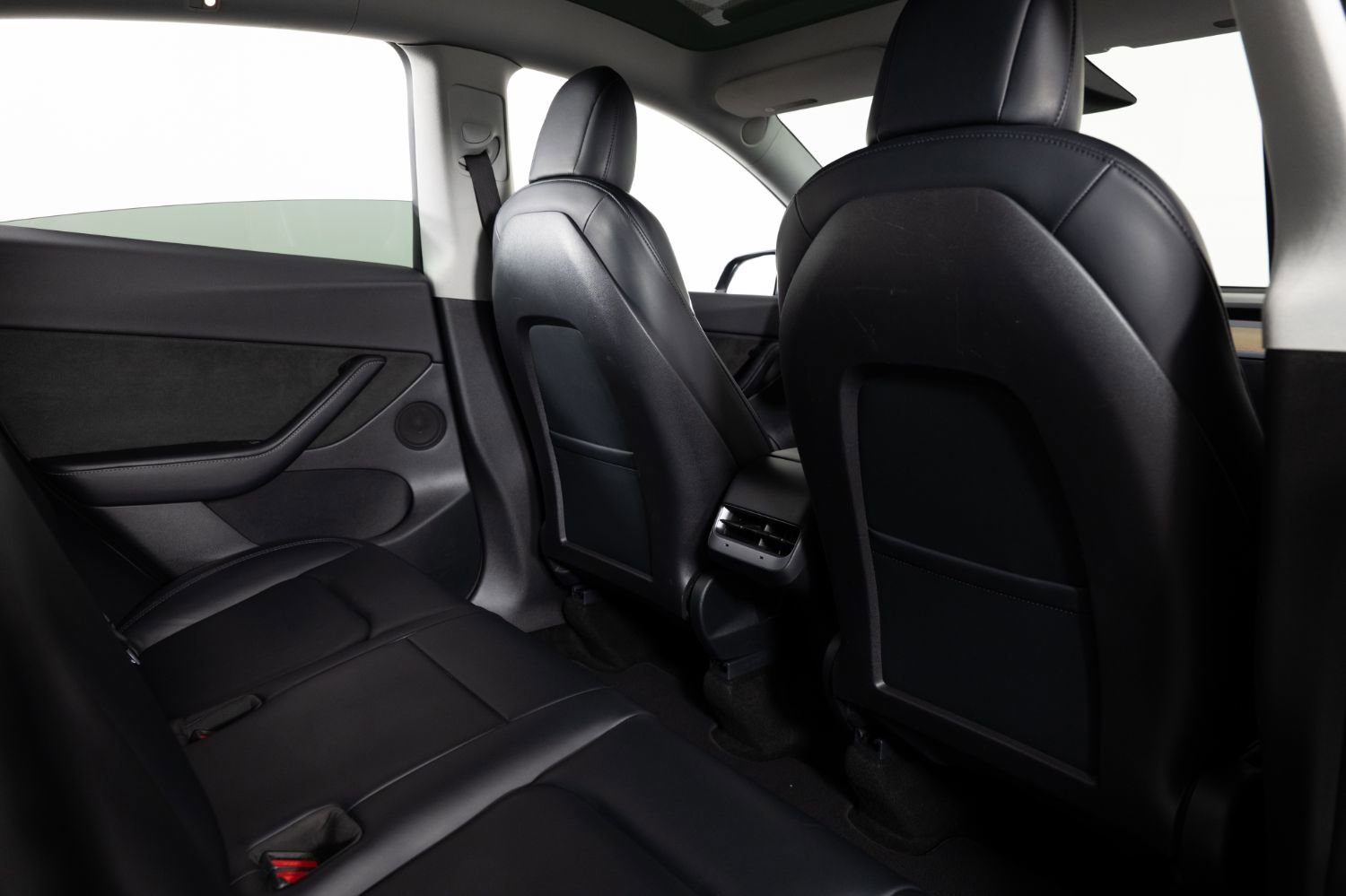 Used 2022 Tesla Model Y Performance AWD/4WD image 22