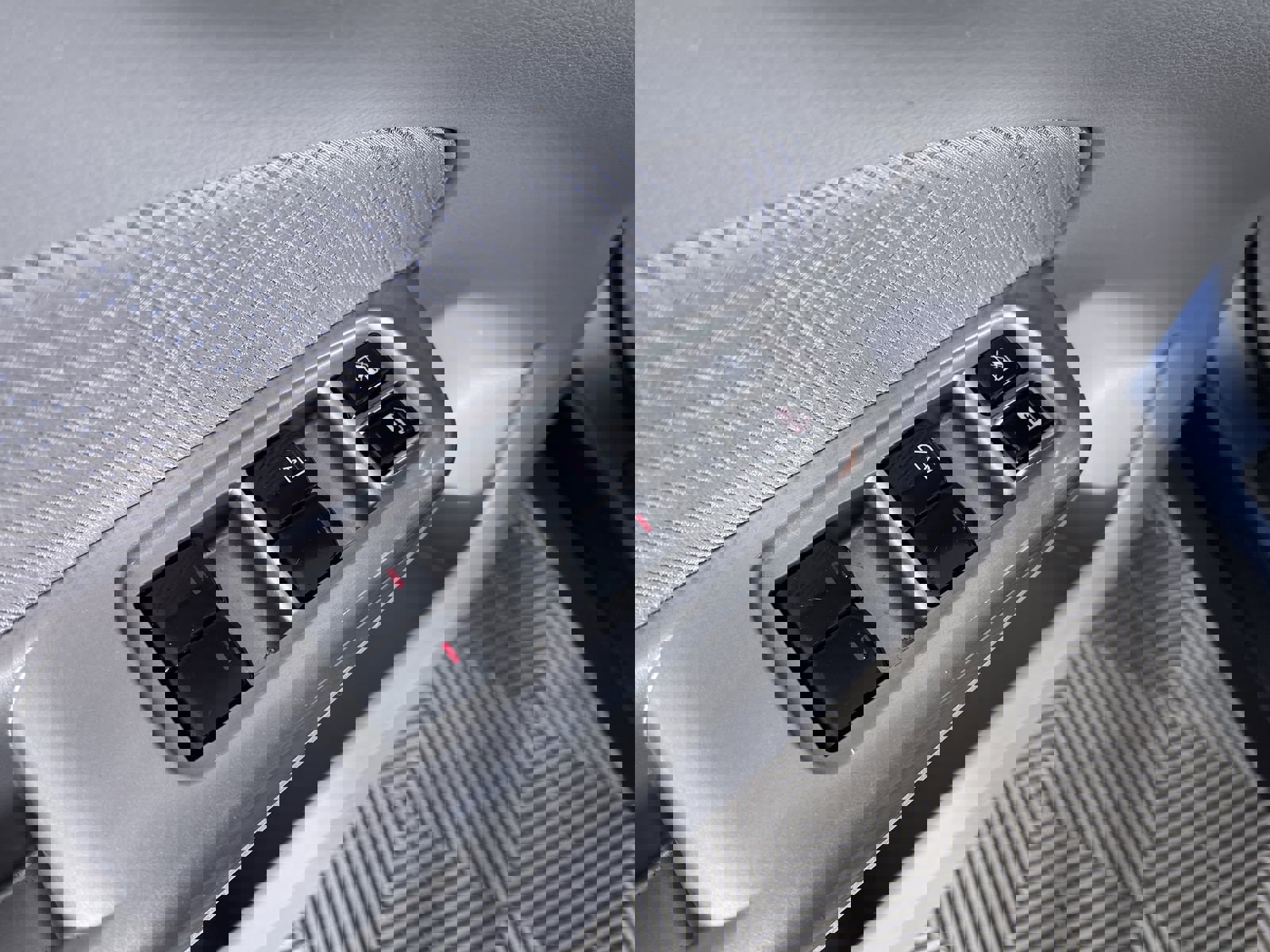 Used 2009 Subaru Forester 2.5X AWD/4WD image 14