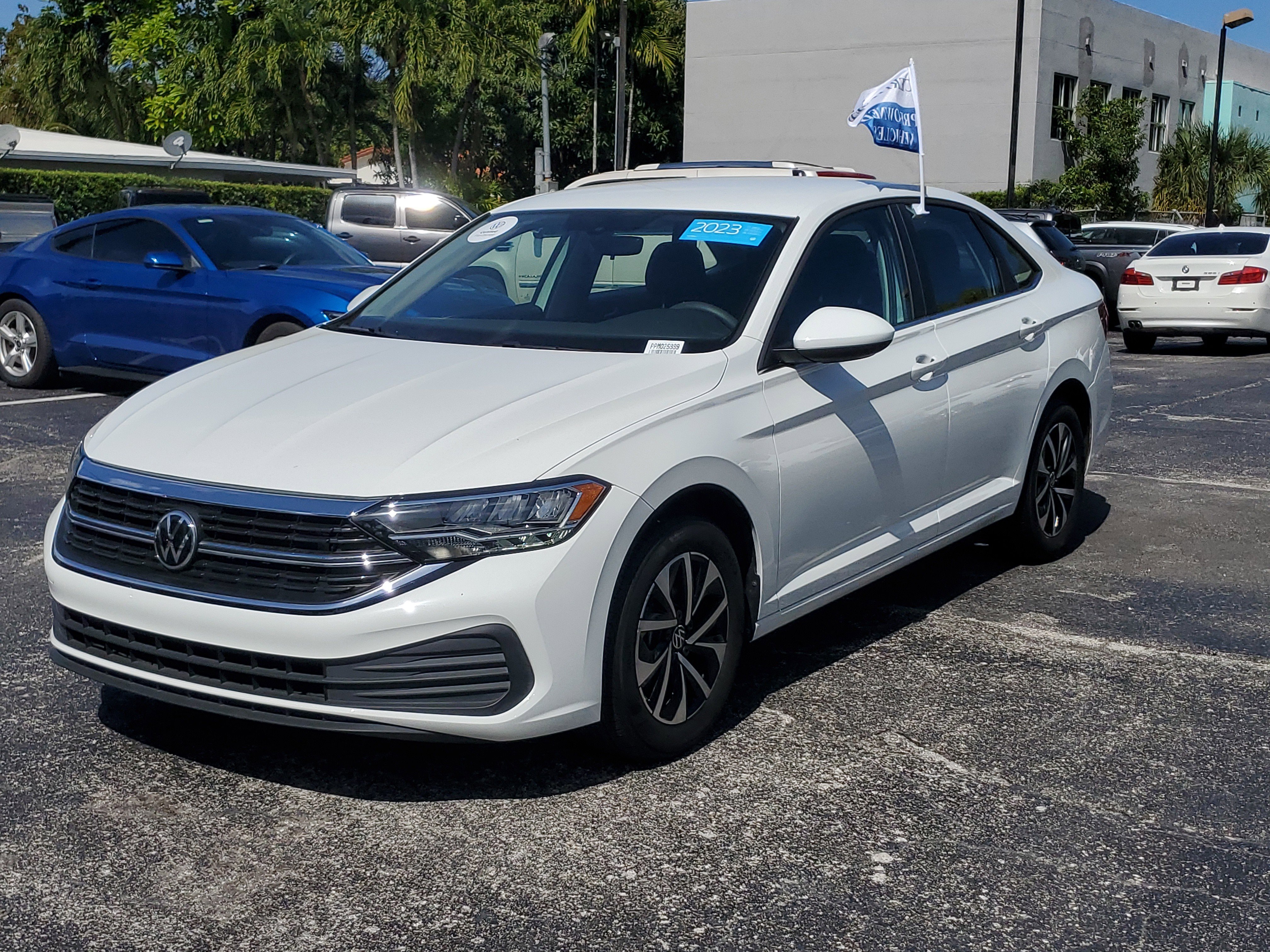 Certified 2023 Volkswagen Jetta S image 31