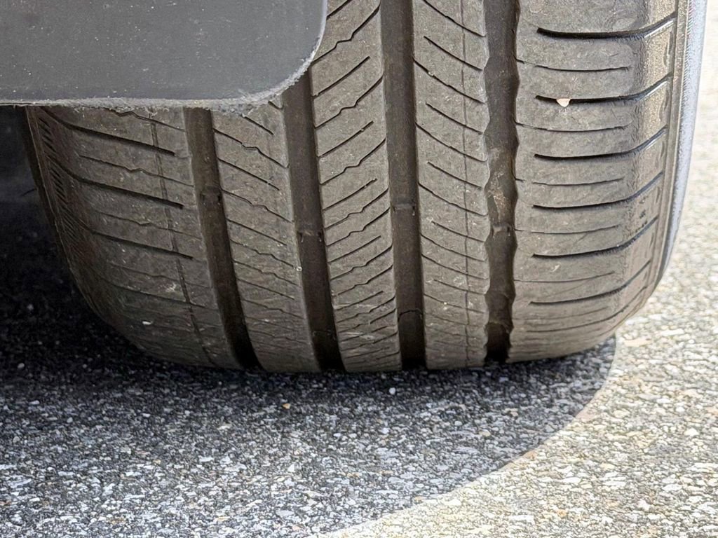 Certified 2024 Genesis GV70 2.5T w/ Select Package image 37