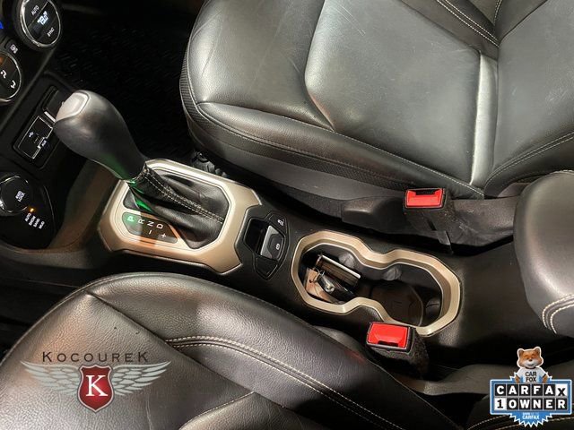 Used 2015 Jeep Renegade Limited w/ Trailer Tow Group AWD/4WD image 17