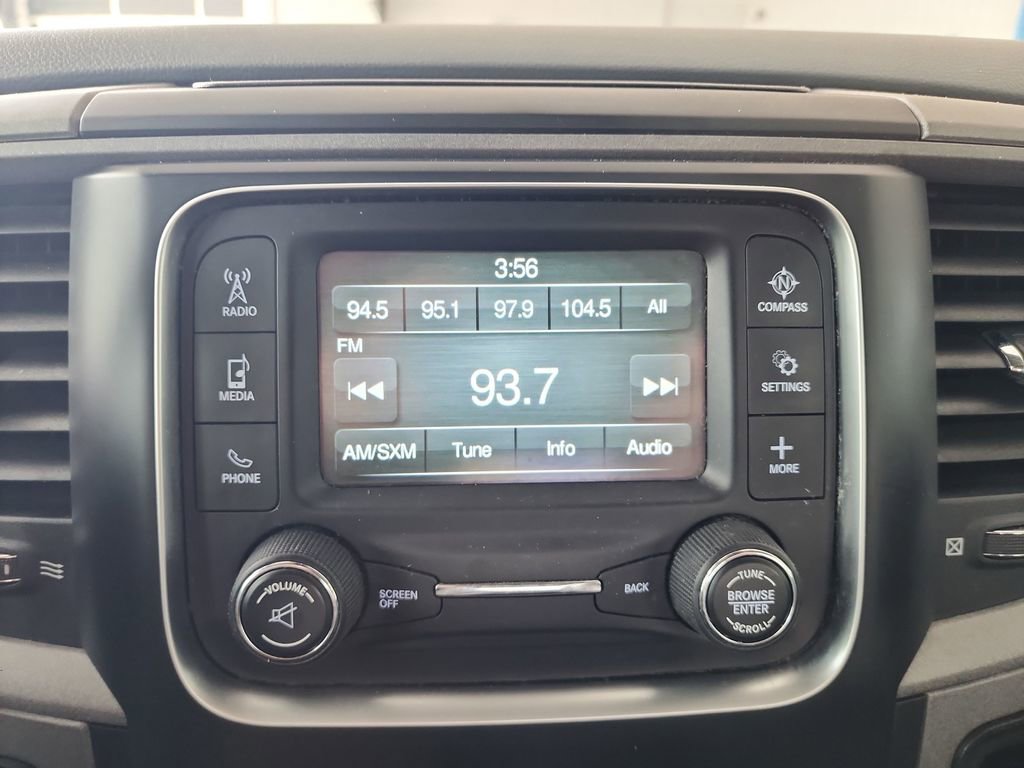 Used 2016 RAM 2500 Tradesman w/ Chrome Appearance Group AWD/4WD image 27