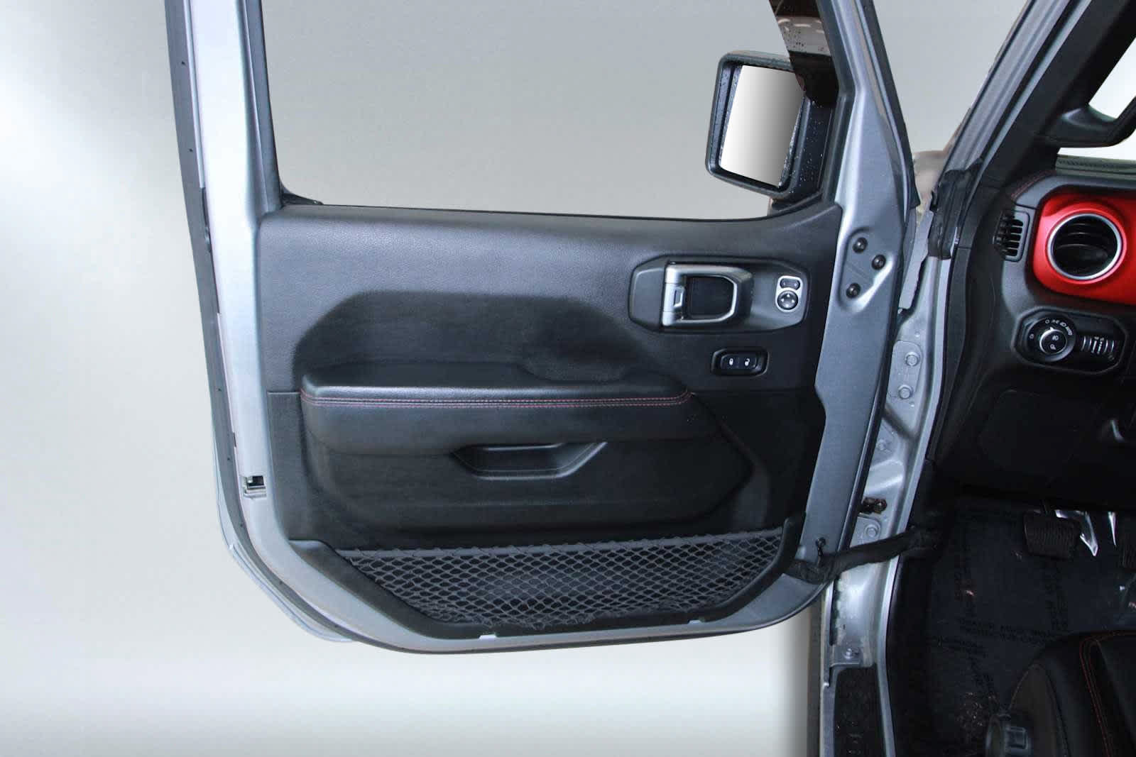 Used 2020 Jeep Gladiator Rubicon AWD/4WD image 20