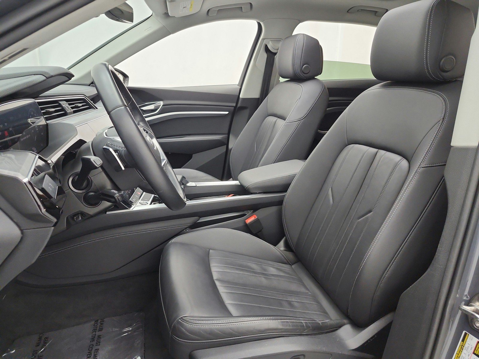 Used 2024 Audi Q8 e-tron Premium AWD/4WD image 13