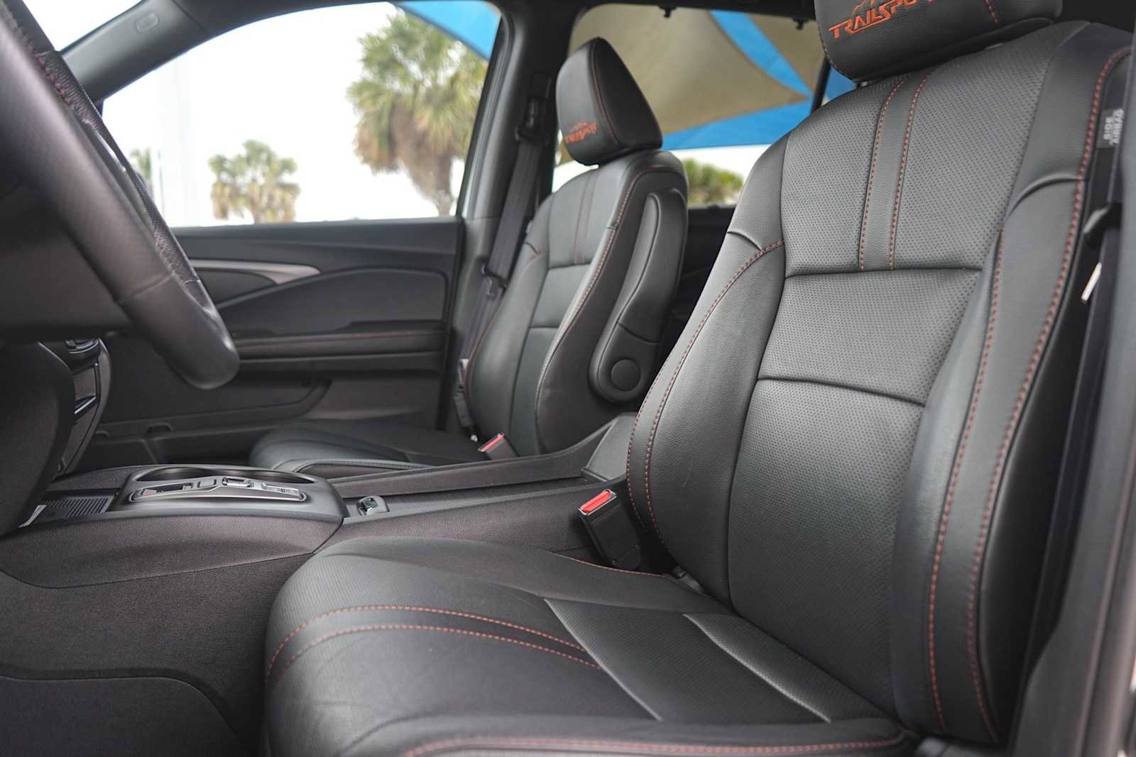 Used 2022 Honda Pilot TrailSport image 11
