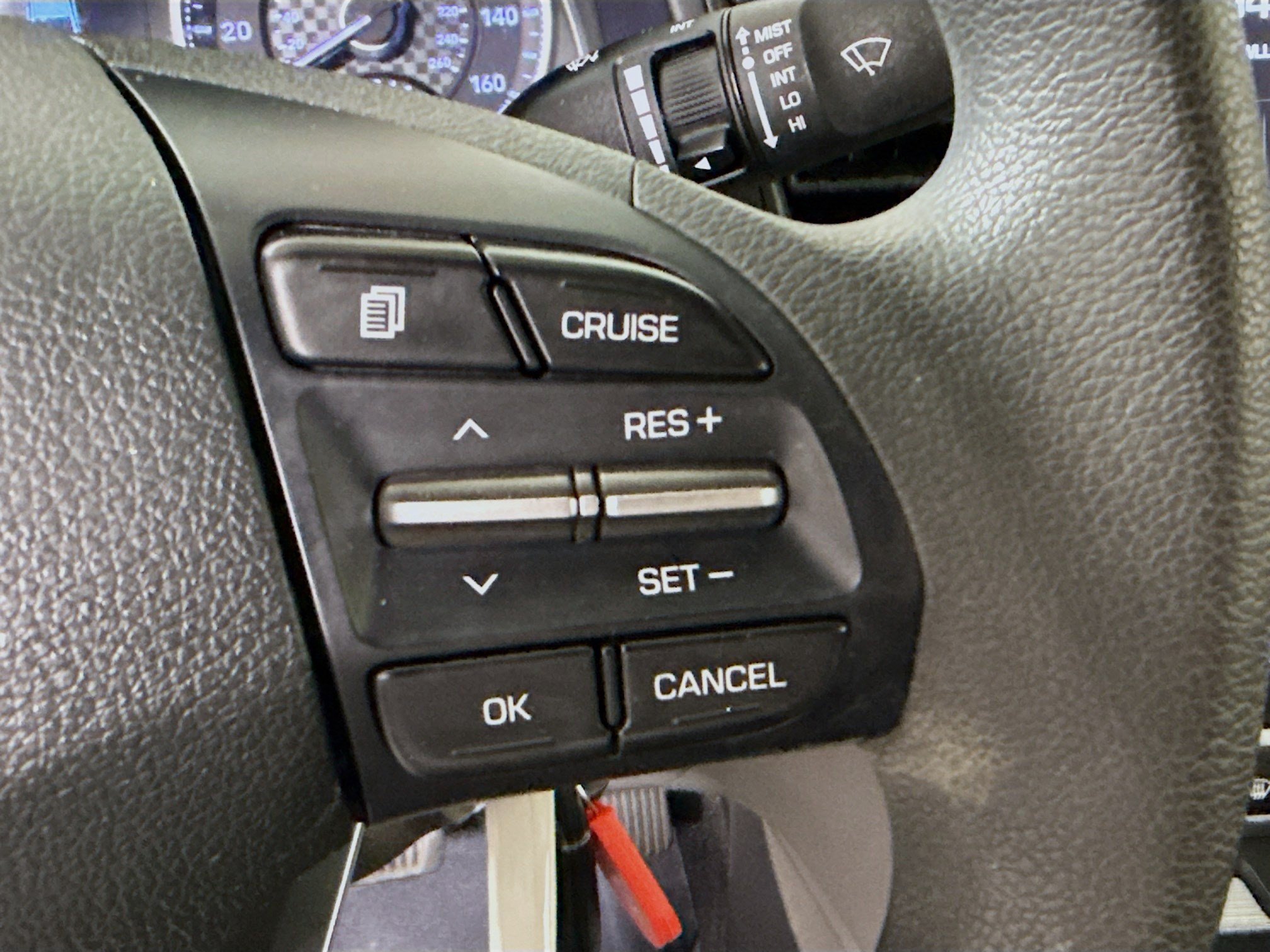 Used 2020 Hyundai Elantra SEL FWD image 15