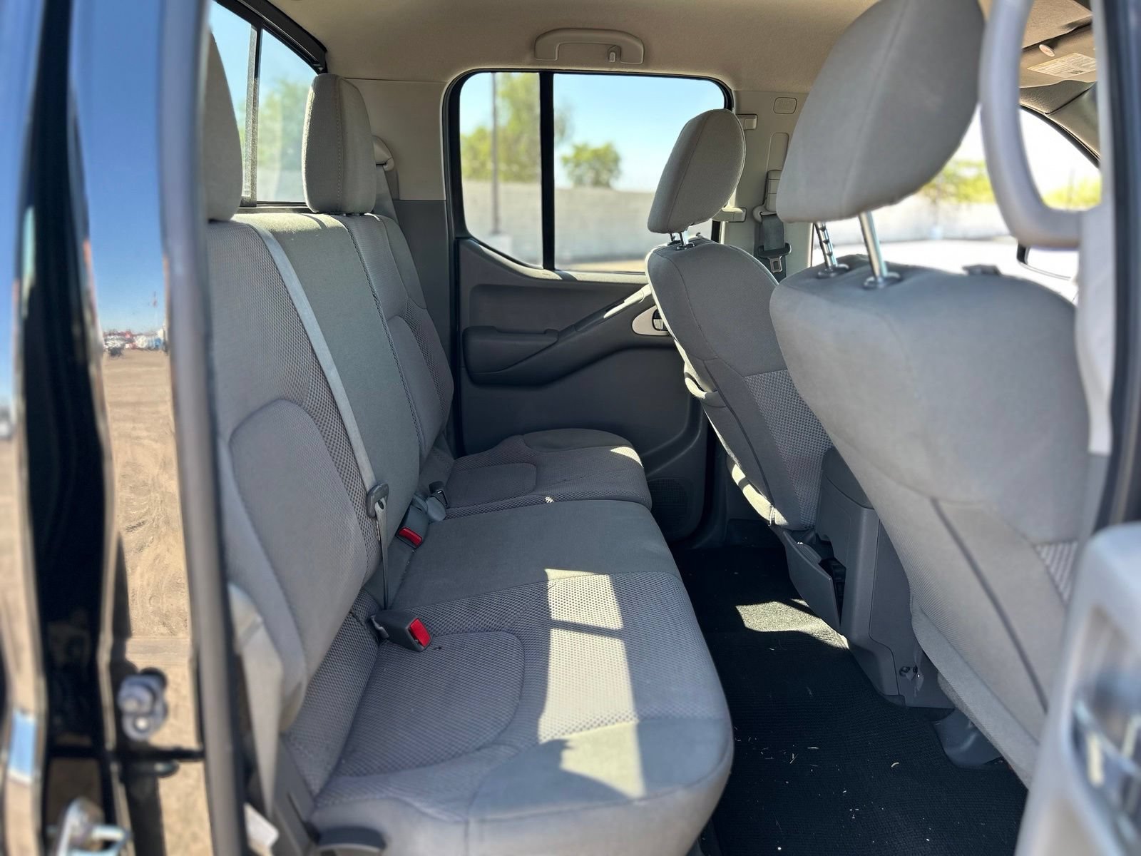 Used 2019 Nissan Frontier SV RWD image 12