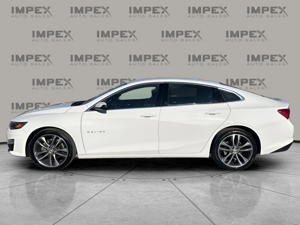 Used 2023 Chevrolet Malibu LT image 2