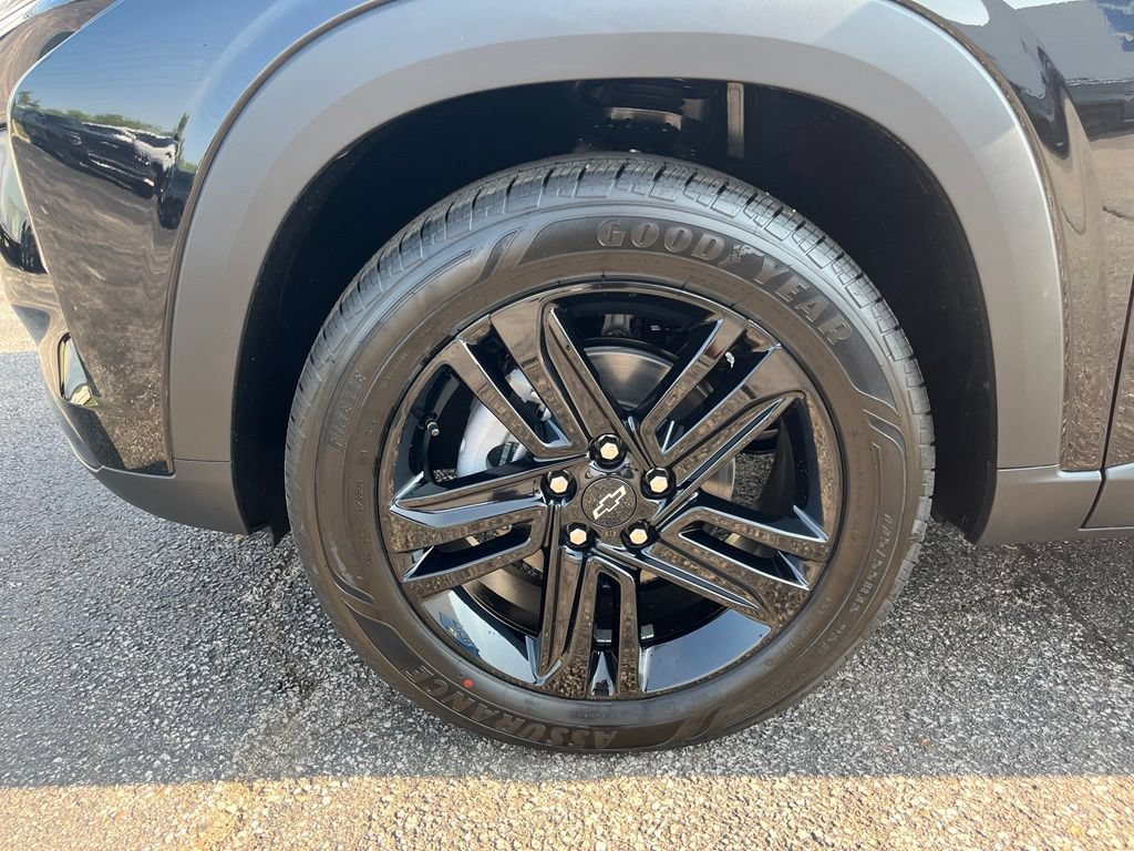 New 2026 Chevrolet Trax ACTIV w/ Driver Confidence Package FWD image 32