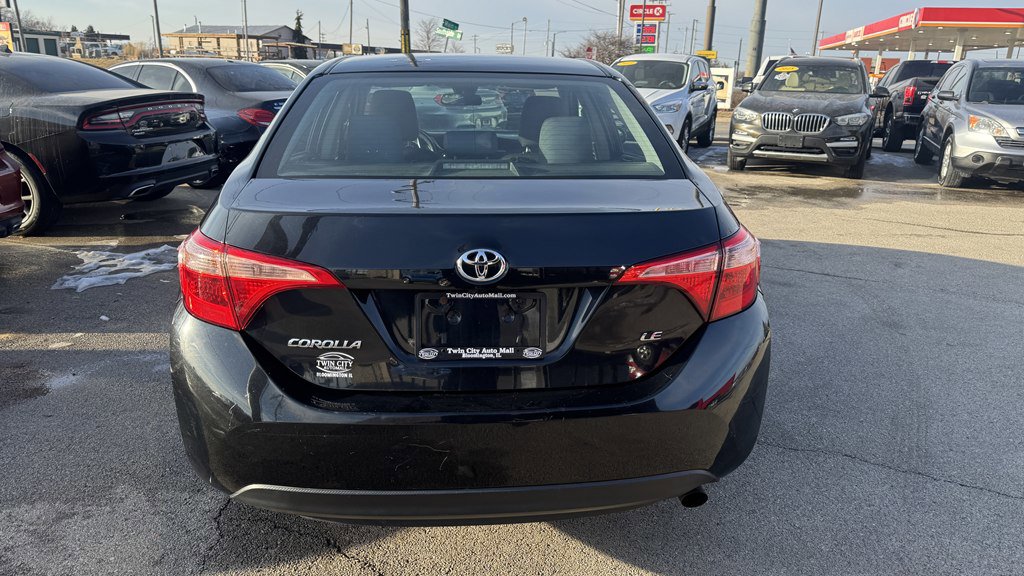 Used 2019 Toyota Corolla LE image 7