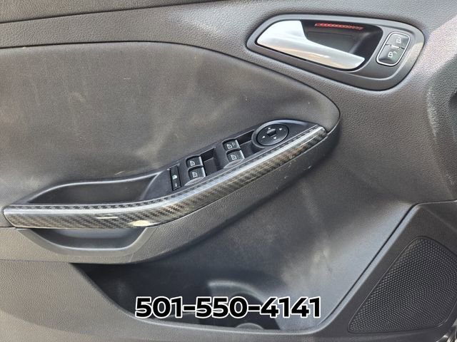 Used 2016 Ford Focus ST w/ Equipment Group 402A FWD image 34