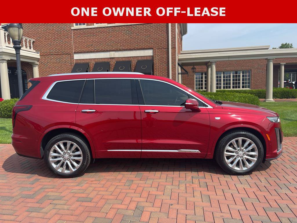 Used 2023 Cadillac XT6 Premium Luxury w/ Platinum Package AWD/4WD image 7