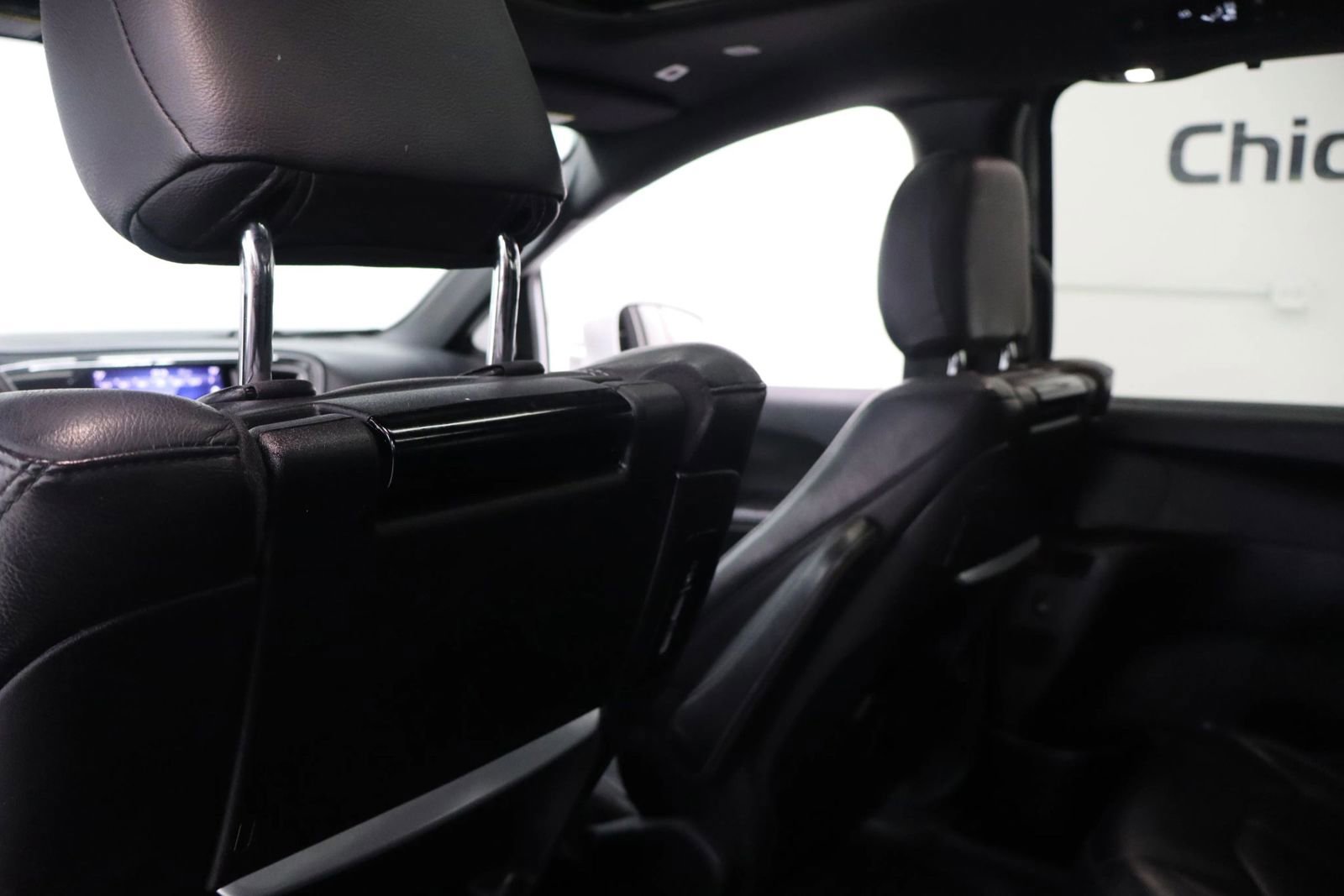 Used 2018 Chrysler Pacifica Touring-L Plus w/ Advanced Safetytec Group FWD image 19