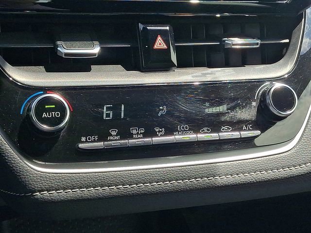 Used 2020 Toyota Corolla SE FWD image 18