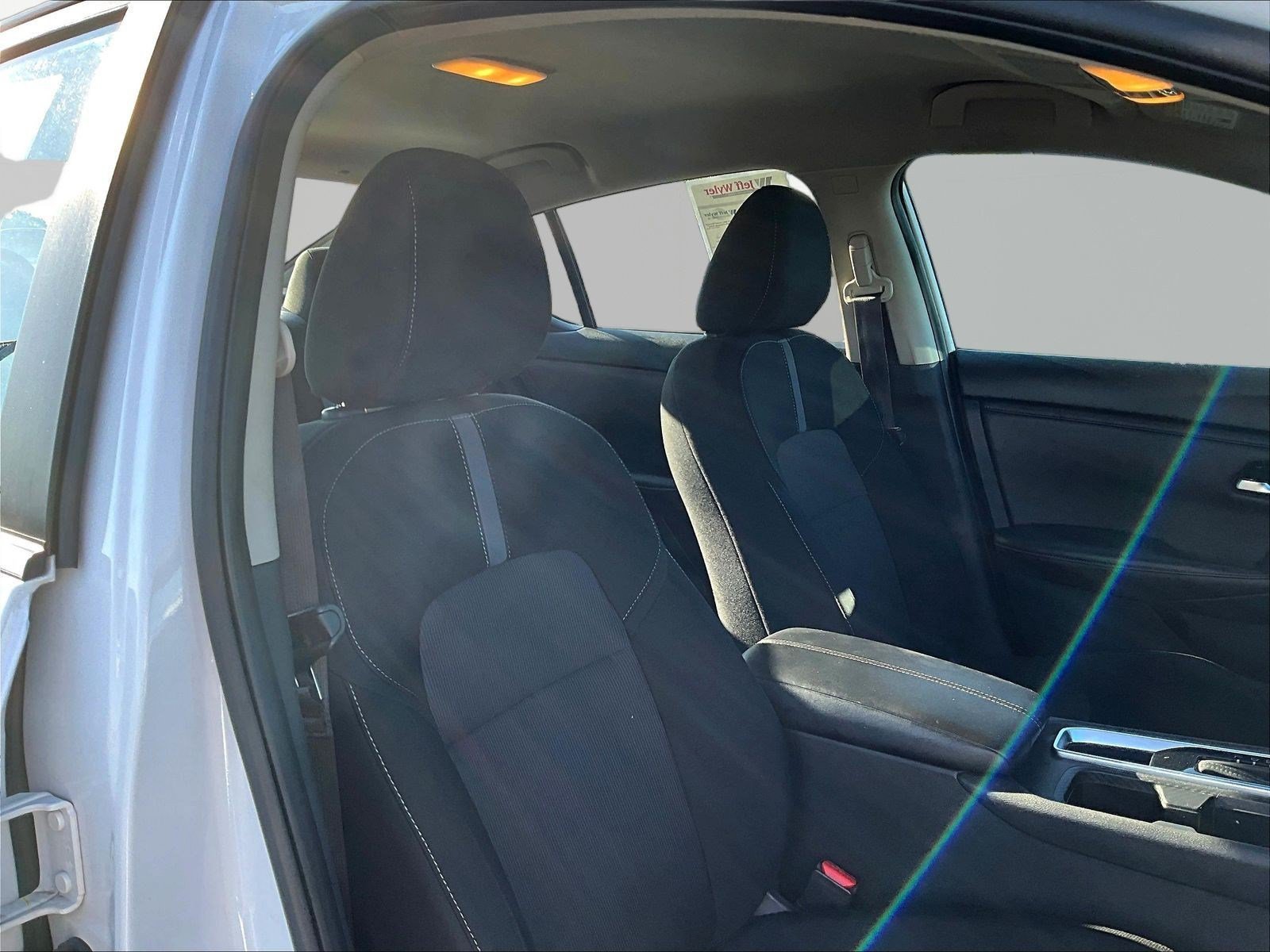 Used 2023 Nissan Sentra SV FWD image 29