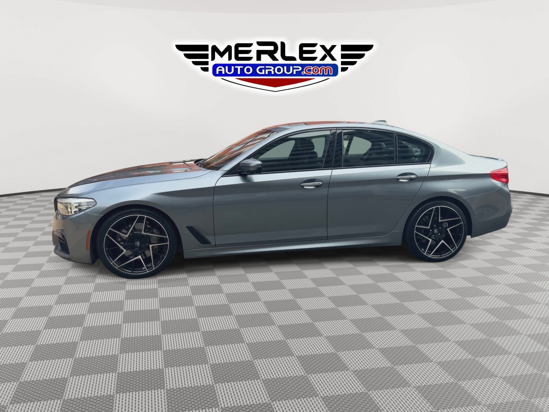 Used 2018 BMW 540i RWD image 5